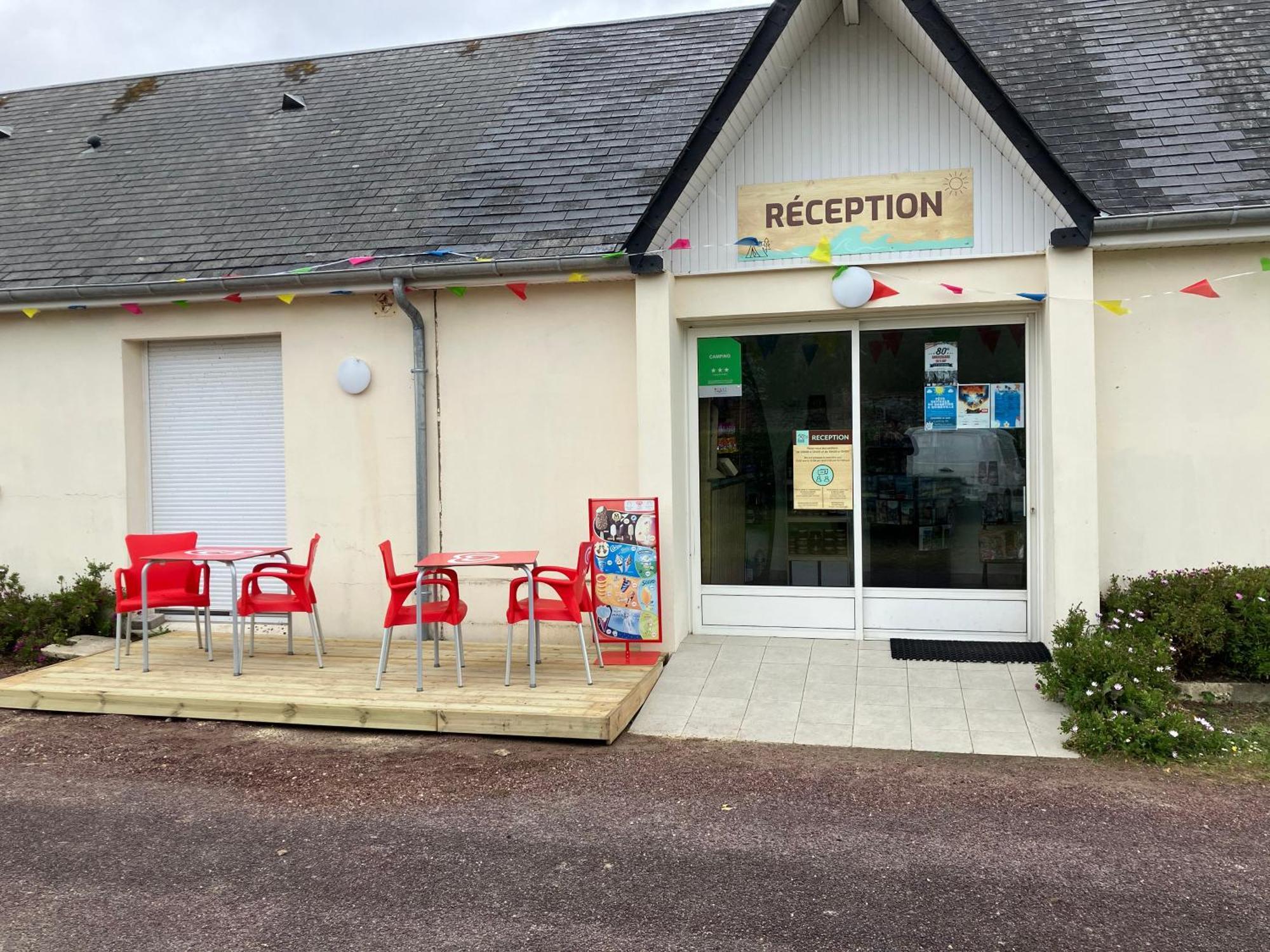 Camping La Sinope Quinéville Exteriér fotografie